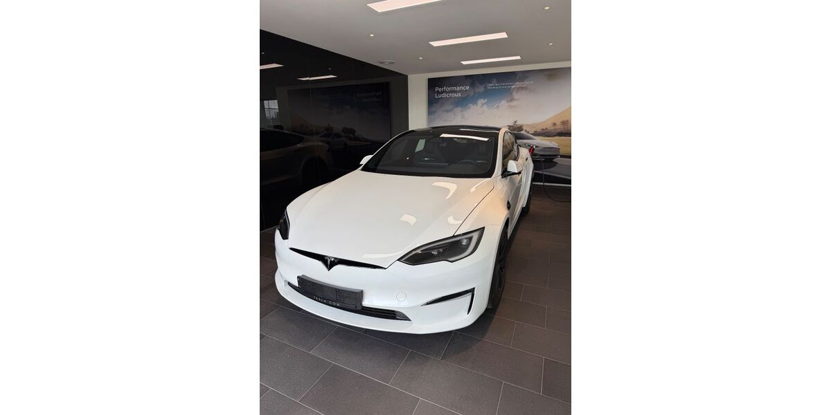 Tesla Model S 26.400 km 90.000 &euro; Lünen 44532