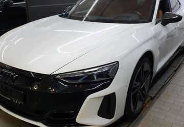 Audi RS e-tron GT 71.795 km 59.270 &euro; Hagen 58091