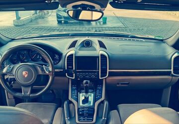 Porsche Cayenne 239.000 km 19.750 &euro; Herten 45701