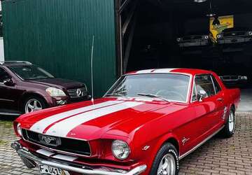 Ford Mustang 93.000 km 35.990 &euro; Dortmund, Stadt 44379