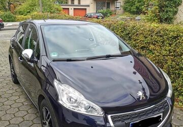 Peugeot 208 60.000 km 6.600 &euro; Dortmund 44287