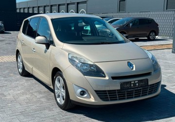 Renault Scenic 208.934 km 5.450 &euro; Dortmund 44149