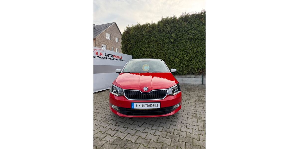 Skoda Fabia 84.950 km 9.900 &euro; Dortmund 44388