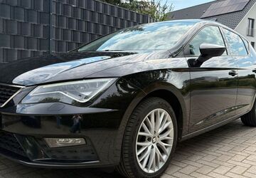 Seat Leon 124.800 km 13.590 &euro; Dortmund 44227
