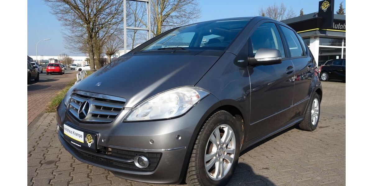 Mercedes-Benz A 180 242.000 km 2.280 &euro; Selm 59379