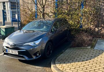 Toyota Avensis 89.800 km 14.300 &euro; Hagen 58093