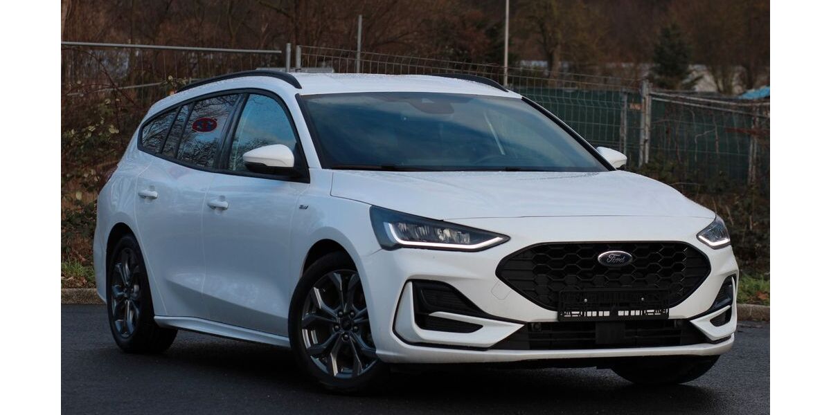 Ford Focus 19.000 km 18.900 &euro; Hagen 58119