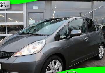 Honda Jazz 77.178 km 10.980 &euro; Marl 45772