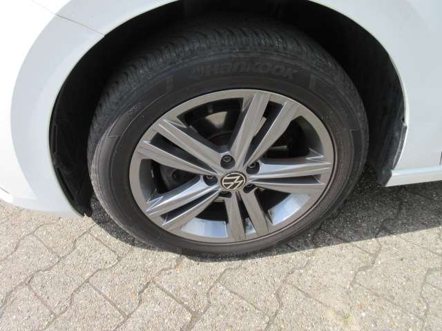 VW Polo United 1.0 TSI NAVI KAMERA ALU KEYLESS APS SI 49.200 km 16.599 &euro; Bergkamen 59192