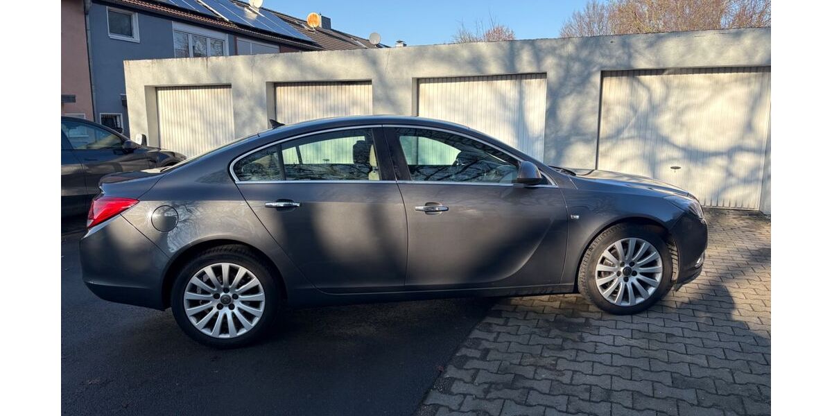 Opel Insignia 87.000 km 4.500 &euro; Dortmund 44388