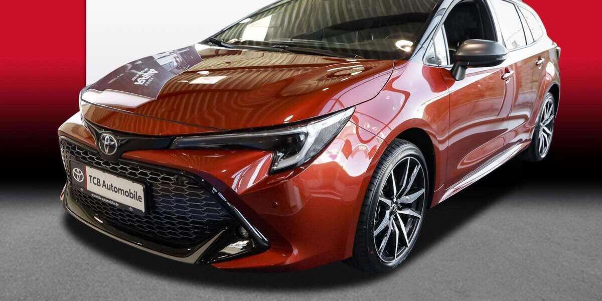 Toyota Corolla 4.411 km 33.489 &euro; Marl 45772