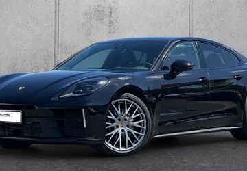 Porsche Panamera 14.369 km 100.900 &euro; Holzwickede 59439