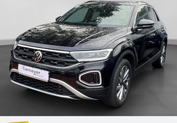 VW T-Roc 8.717 km 27.290 &euro; Recklinghausen 45663
