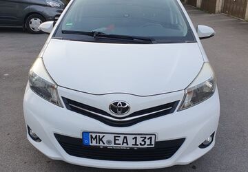 Toyota Yaris 69.300 km 7.400 &euro; Iserlohn 58638