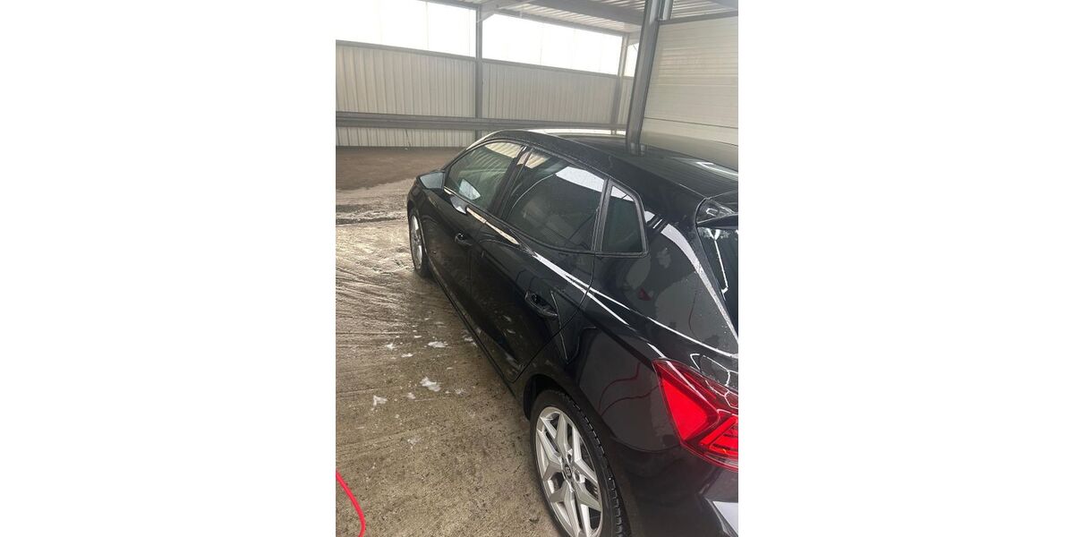 Seat Ibiza 50.037 km 16.599 &euro; Menden 58710