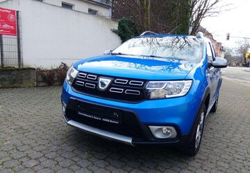 Dacia Sandero 52.000 km 8.300 &euro; Bochum 44809