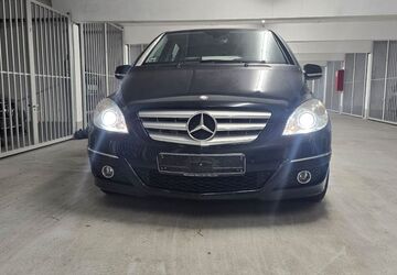 Mercedes-Benz B 200 124.300 km 6.990 &euro; Dortmund 44287