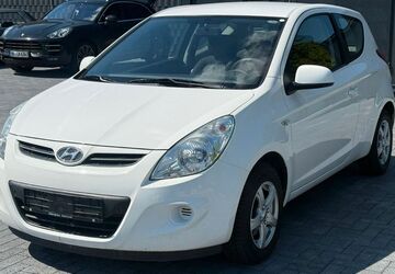 Hyundai i20 138.412 km 3.850 &euro; Dortmund 44149