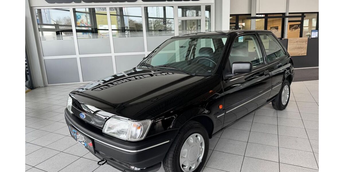 Ford Fiesta 28.926 km 9.890 &euro; Dortmund Innenstadt Ost 44143