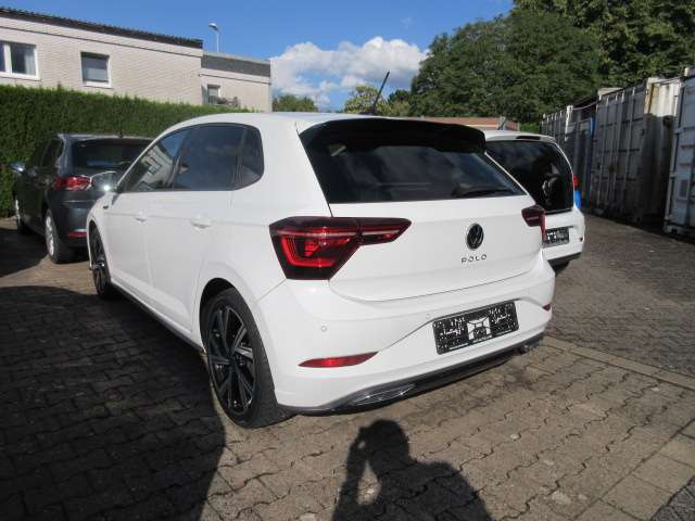 VW Polo R-Line 1.0 TSI DSG NAVI LED ACC ALU APS SITZH 46.350 km 20.788 &euro; Bergkamen 59192