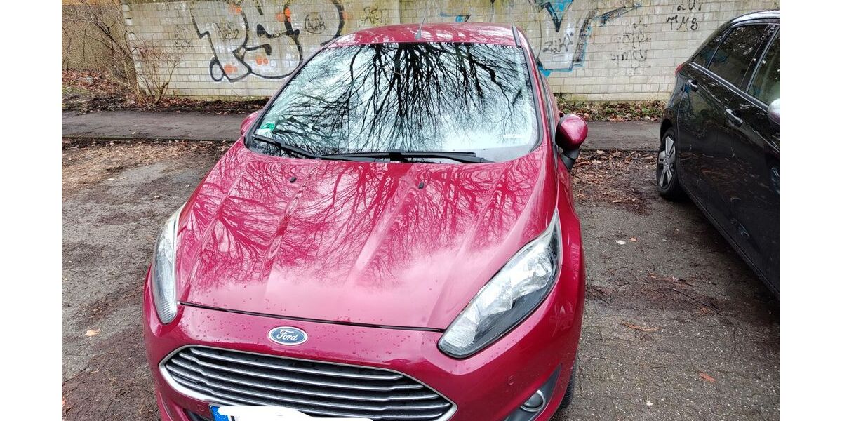 Ford Fiesta 110.000 km 5.500 &euro; Unna 59425