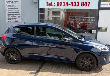 Ford Fiesta 26.540 km 10.900 &euro; Bochum 44795