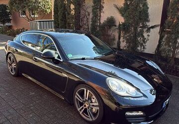 Porsche Panamera 223.000 km 22.999 &euro; Dortmund 44149