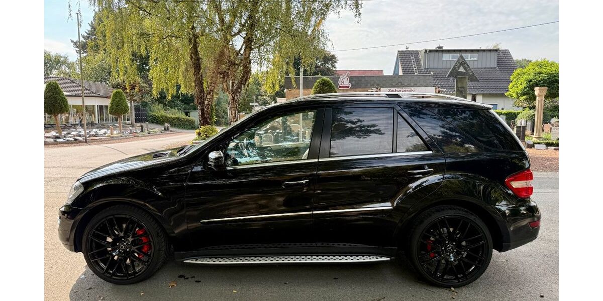 Mercedes-Benz ML 500 150.000 km 21.500 &euro; Gelsenkirchen 45897