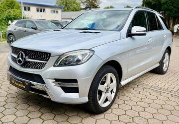 Mercedes-Benz ML 350 222.000 km 12.990 &euro; Lünen 44536
