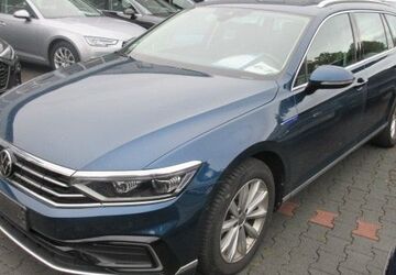 VW Passat Variant 83.900 km 24.300 &euro; Bergkamen 59192