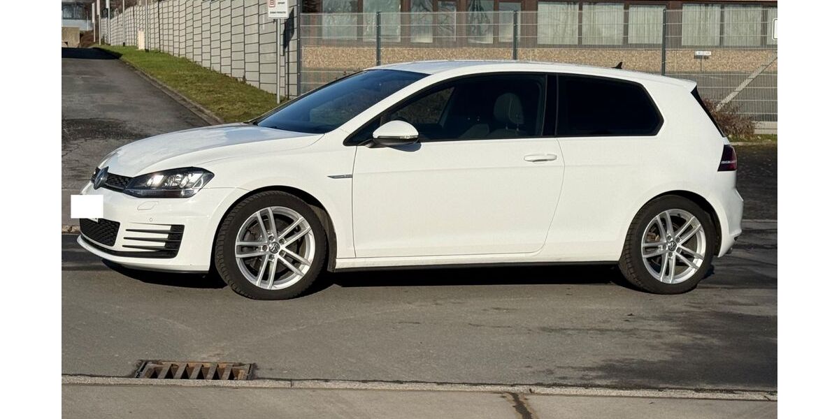 VW Golf 176.325 km 13.900 &euro; Dortmund 44289