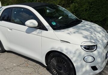 Fiat 500e 9.000 km 17.990 &euro; Wiblingwerde 58769