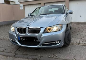BMW 318 177.000 km 7.799 &euro; Dortmund 44147