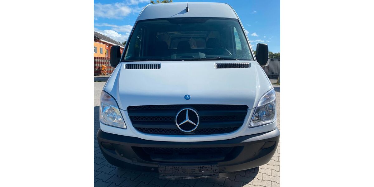 Mercedes-Benz Sprinter 184.000 km 11.900 &euro; Bochum 44805