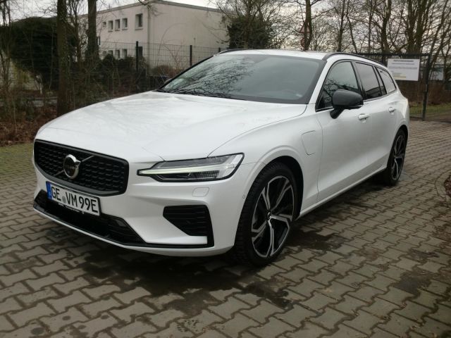 Volvo V60 24.500 km 58.490 &euro; Gelsenkirchen 45891