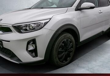 Kia Stonic 68.462 km 12.990 &euro; Kamen 59174