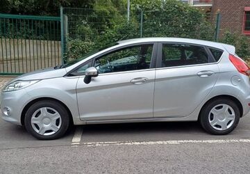 Ford Fiesta 95.000 km 4.500 &euro; Dortmund 44143