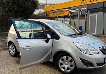 Opel Meriva 52.300 km 5.250 &euro; Hagen 58097