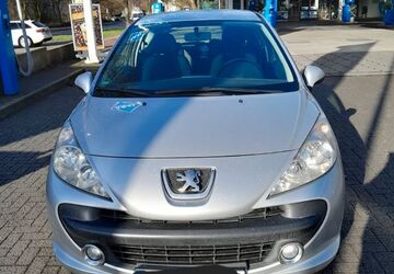 Peugeot 207 133.000 km 2.200 &euro; Iserlohn 58636