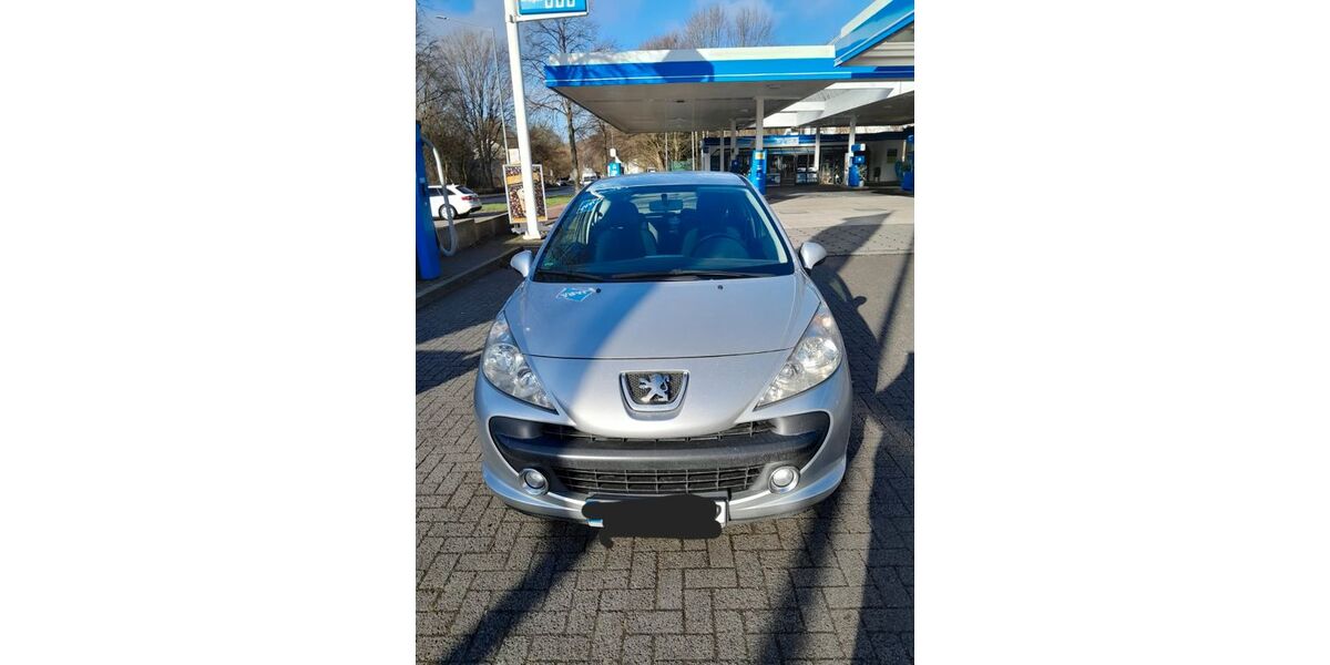 Peugeot 207 133.000 km 2.200 &euro; Iserlohn 58636