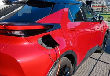Toyota C-HR 15.000 km 36.500 &euro; Gelsenkirchen 45896