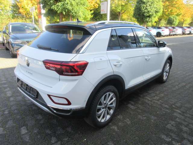 VW T-Roc Style 1.5 TSI DSG NAVI AHK IQ LIGHT ALU APS 26.200 km 27.988 &euro; Bergkamen 59192