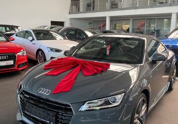 Audi TT 105.000 km 24.900 &euro; Dortmund 44265