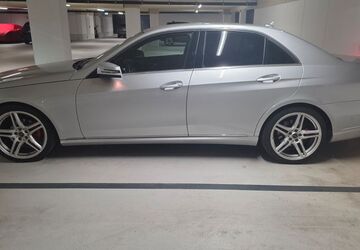 Mercedes-Benz E 220 196.000 km 16.500 &euro; Dortmund 44263