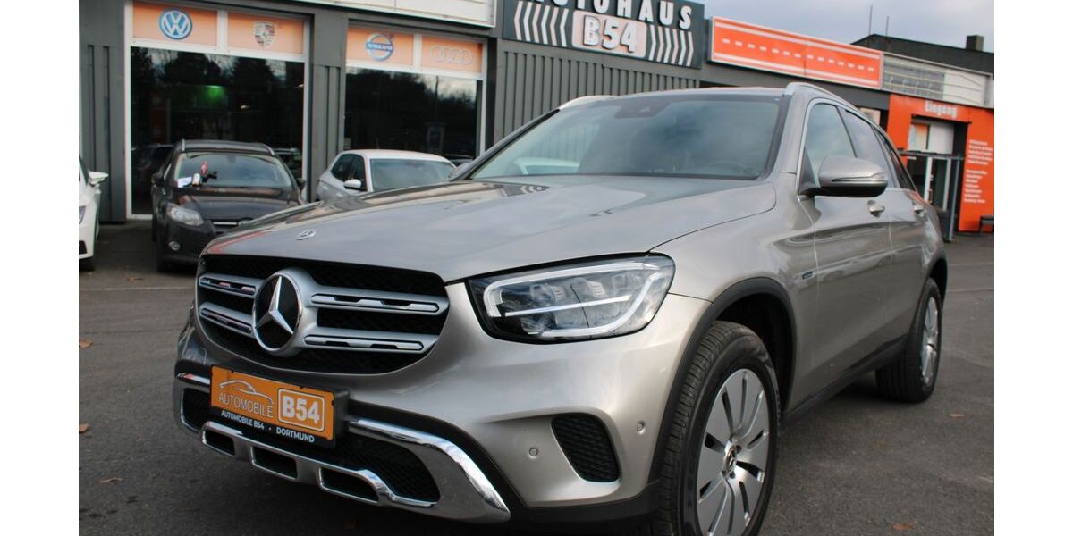Mercedes-Benz GLC 300 96.180 km 31.991 &euro; Dortmund 44145