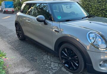 Mini ONE 107.000 km 9.990 &euro; Dortmund 44269