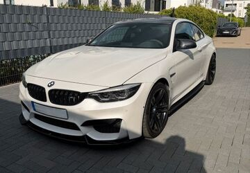 BMW M4 86.900 km 57.999 &euro; Dortmund 44263