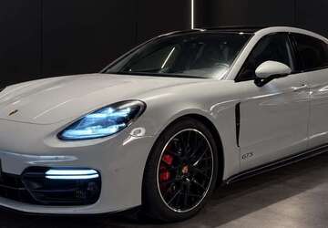 Porsche Panamera 69.500 km 79.700 &euro; Dortmund, Stadt 44141
