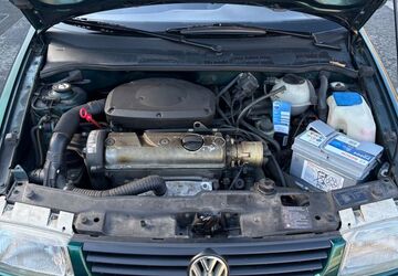 VW Polo 31.947 km 5.900 &euro; Gevelsberg 58285