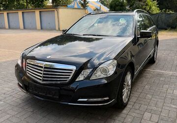Mercedes-Benz 200 160.000 km 8.400 &euro; Gelsenkirchen 45879